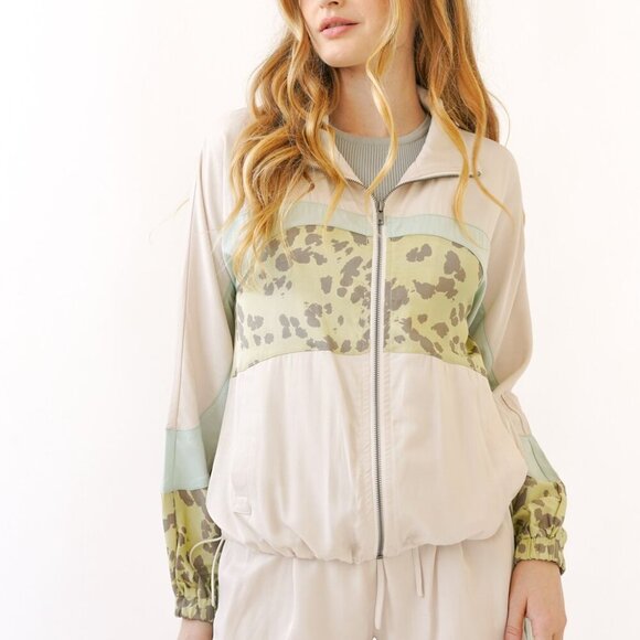 MYSTREE COLOUR BLOCK WINDBREAKER - Picture 5 of 10